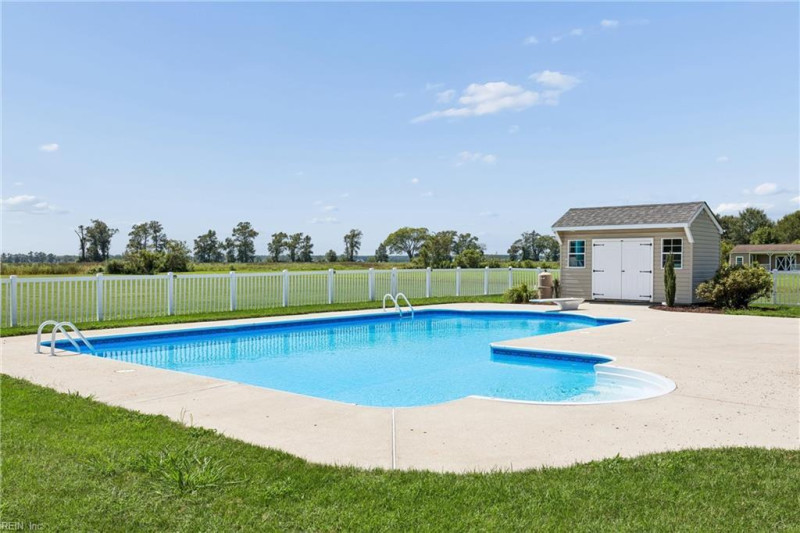 Photo 45 of 50 residential for sale in Chesapeake virginia Photo 45 of 50 residential for sale in Chesapeake virginia