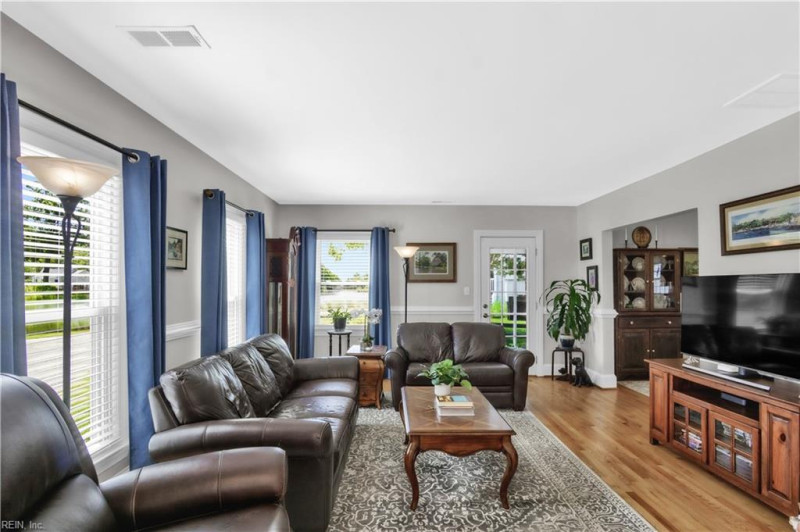 Photo 10 of 50 residential for sale in Hampton virginia Photo 10 of 50 residential for sale in Hampton virginia