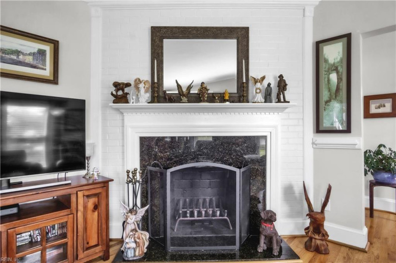 Photo 15 of 50 residential for sale in Hampton virginia Photo 15 of 50 residential for sale in Hampton virginia