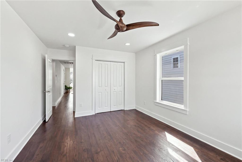 Photo 33 of 50 residential for sale in Norfolk virginia Photo 33 of 50 residential for sale in Norfolk virginia