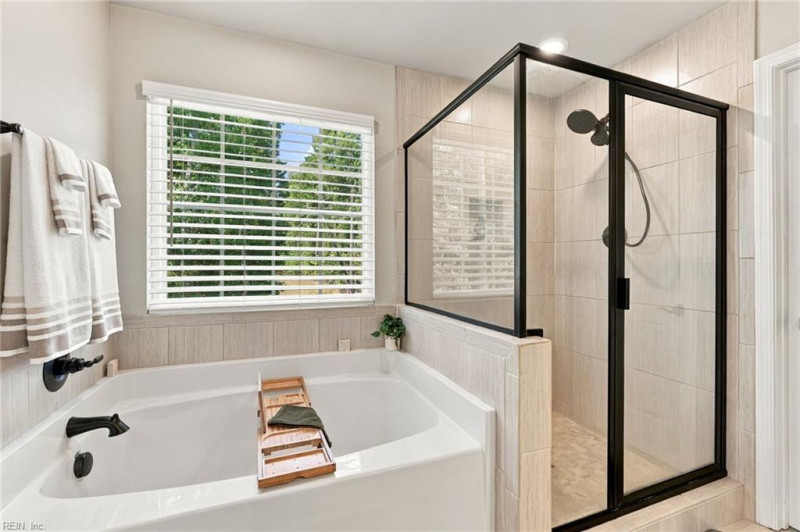 Photo 21 of 34 residential for sale in Suffolk virginia