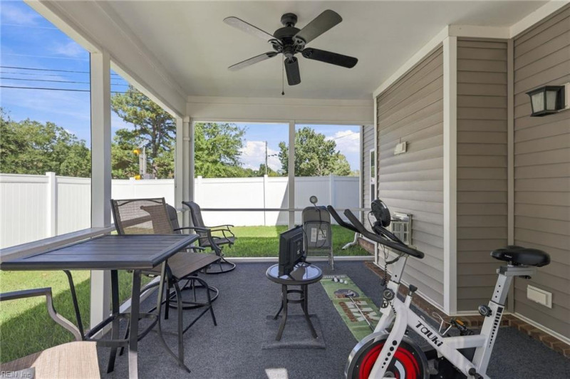 Photo 32 of 34 residential for sale in Suffolk virginia