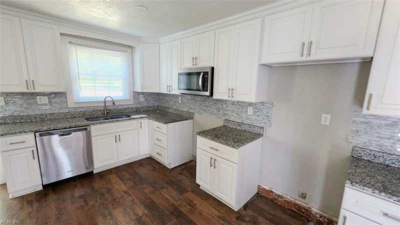 Photo 2 of 16 residential for sale in Suffolk virginia Photo 2 of 16 residential for sale in Suffolk virginia