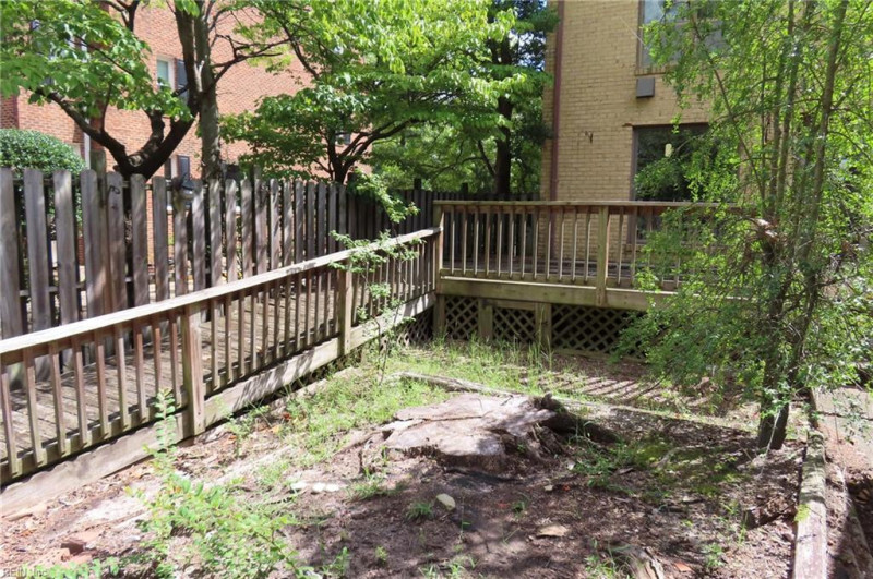 Photo 10 of 33 residential for sale in Norfolk virginia
