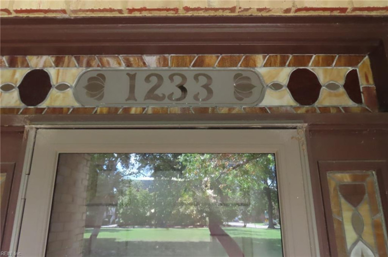 Photo 3 of 33 residential for sale in Norfolk virginia