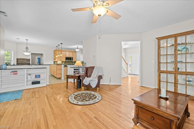 Photo 15 of 50 residential for sale in Virginia Beach virginia