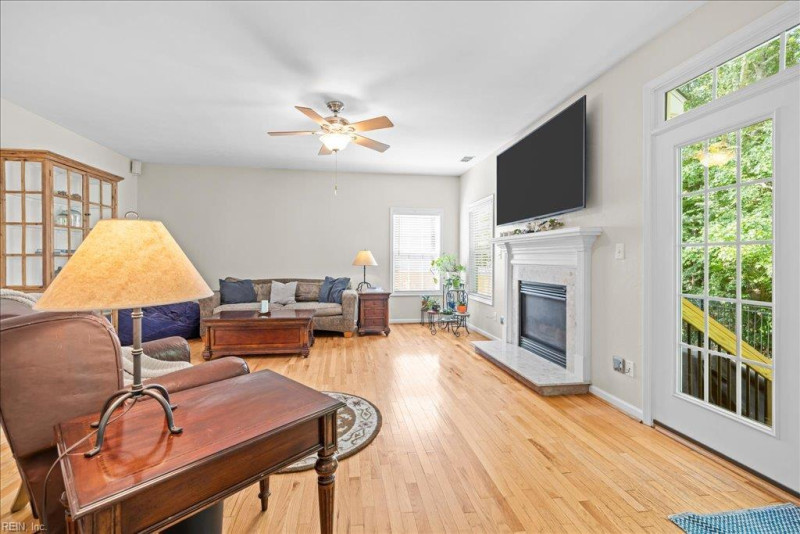 Photo 16 of 50 residential for sale in Virginia Beach virginia