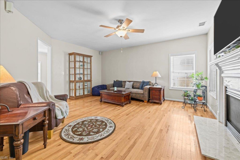 Photo 28 of 50 residential for sale in Virginia Beach virginia
