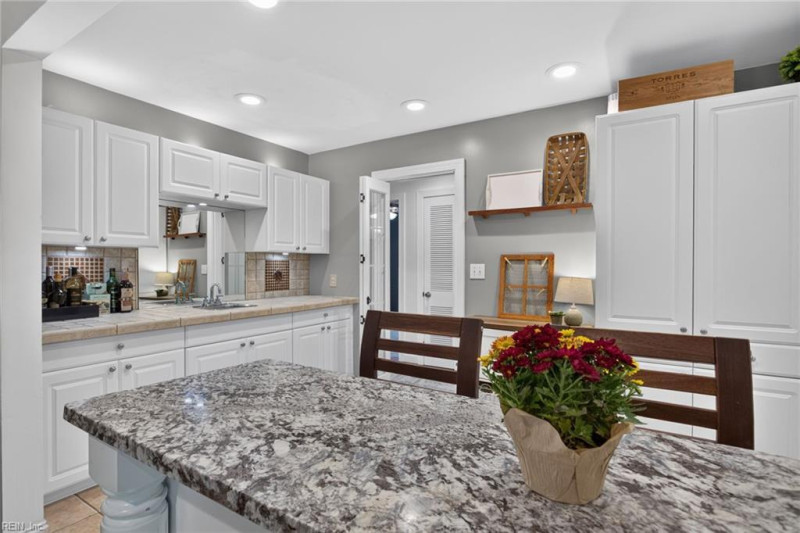Photo 19 of 42 residential for sale in Virginia Beach virginia