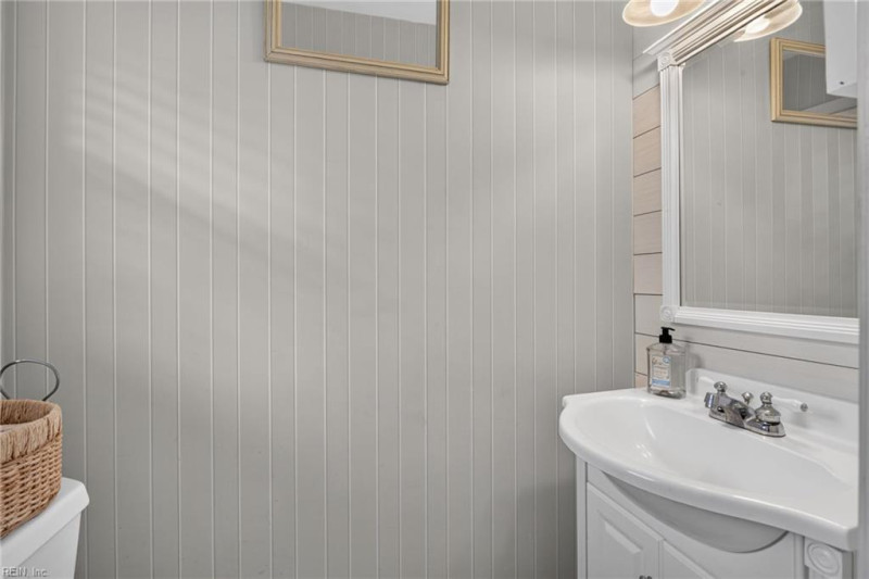 Photo 23 of 42 residential for sale in Virginia Beach virginia