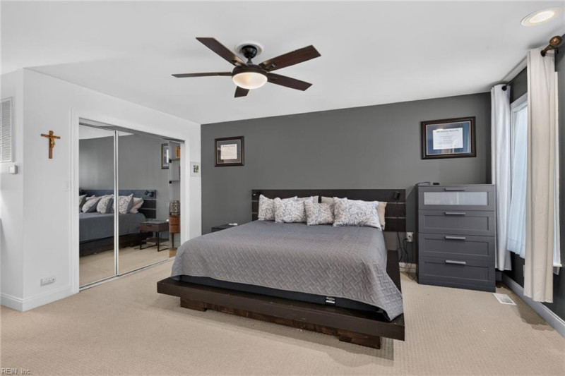 Photo 27 of 42 residential for sale in Virginia Beach virginia