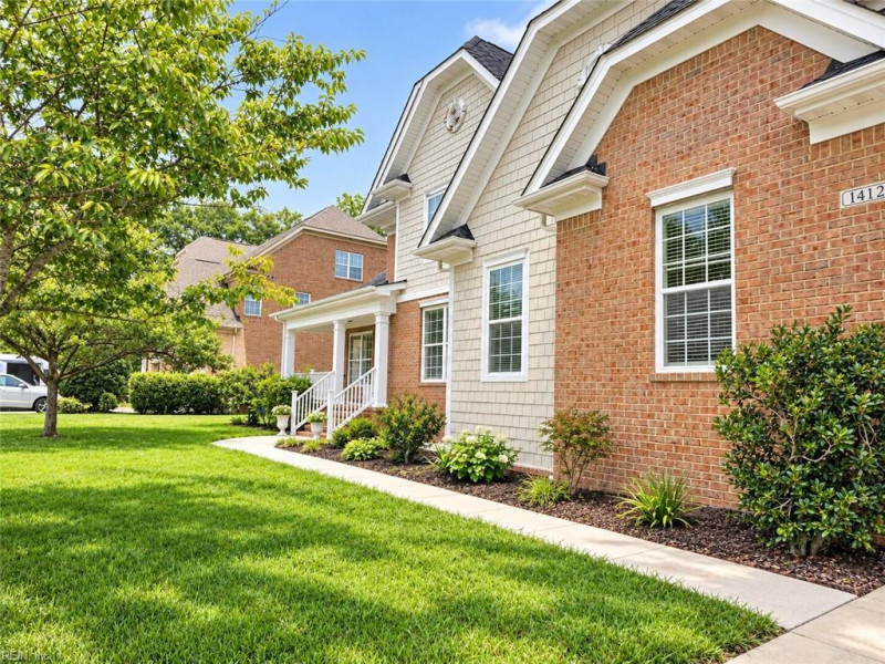 Photo 2 of 43 residential for sale in Chesapeake virginia