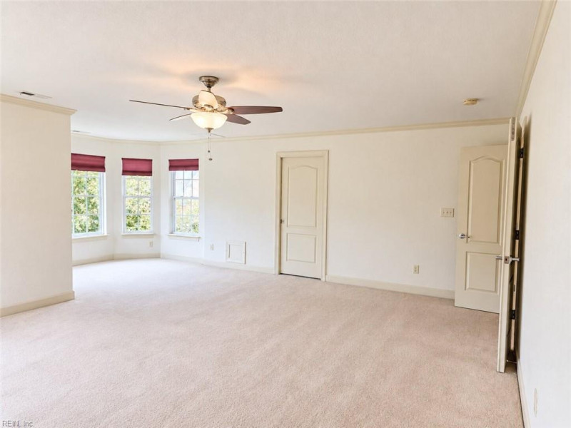 Photo 31 of 43 residential for sale in Chesapeake virginia