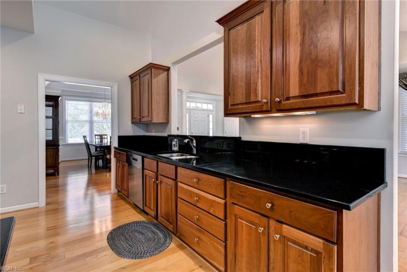 Photo 12 of 45 residential for sale in James City County virginia
