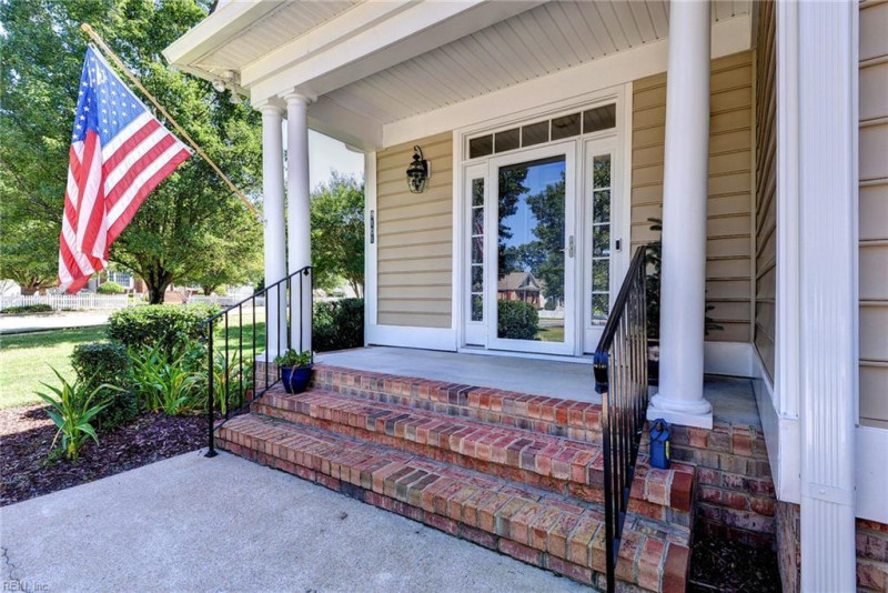 Photo 3 of 45 residential for sale in James City County virginia