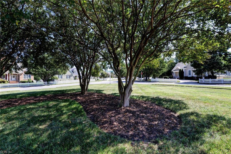 Photo 34 of 45 residential for sale in James City County virginia