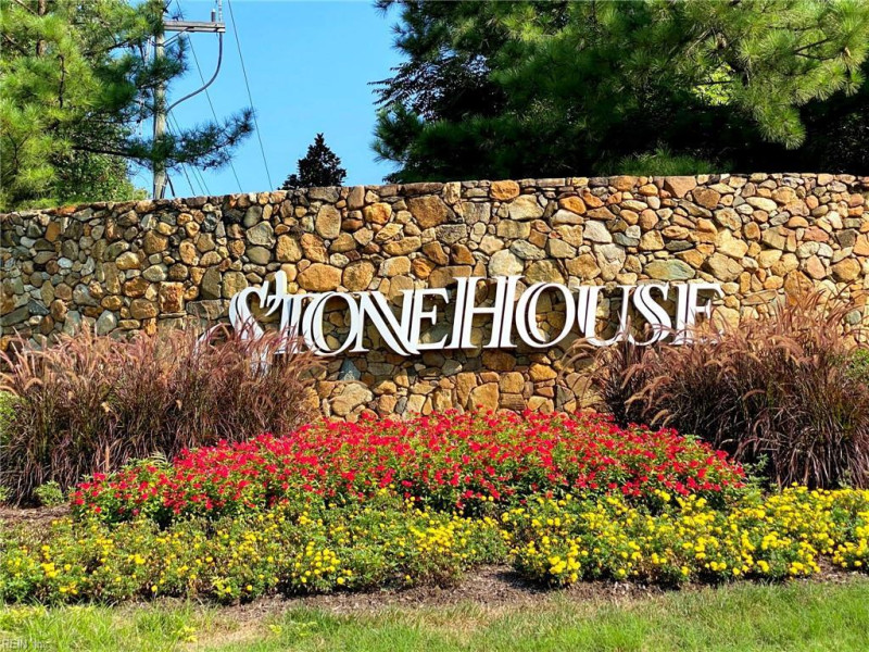Photo 37 of 45 residential for sale in James City County virginia