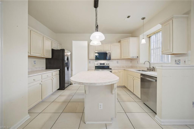 Photo 3 of 47 residential for sale in Virginia Beach virginia Photo 3 of 47 residential for sale in Virginia Beach virginia