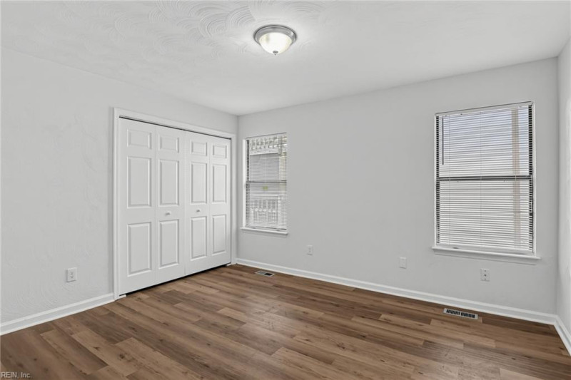 Photo 13 of 25 residential for sale in Norfolk virginia Photo 13 of 25 residential for sale in Norfolk virginia