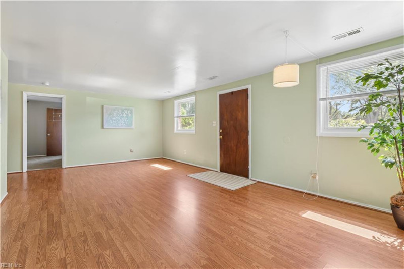 Photo 5 of 32 residential for sale in Hampton virginia Photo 5 of 32 residential for sale in Hampton virginia