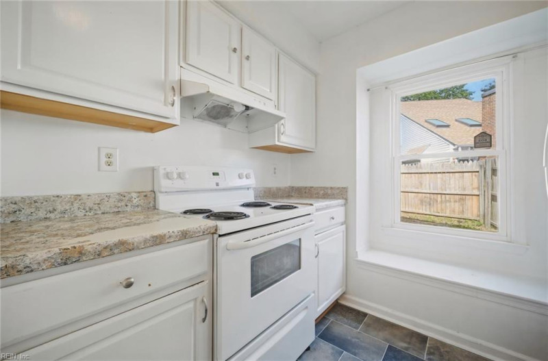 Photo 6 of 47 residential for sale in Virginia Beach virginia Photo 6 of 47 residential for sale in Virginia Beach virginia