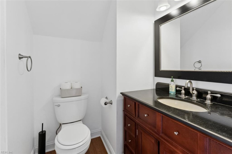 Photo 12 of 28 residential for sale in Chesapeake virginia