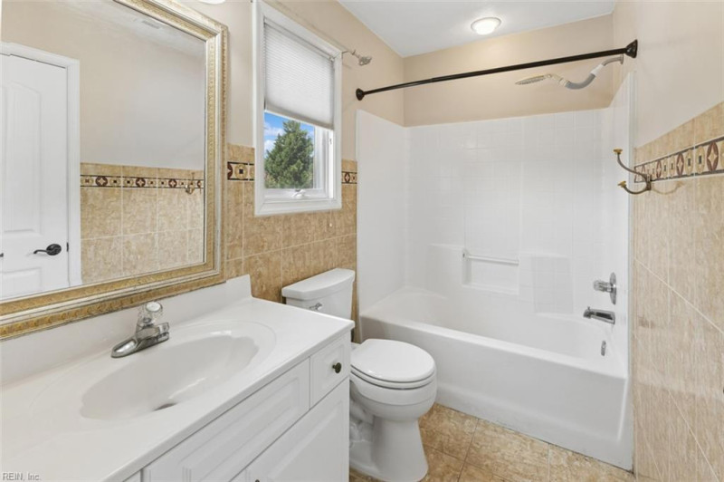 Photo 23 of 28 residential for sale in Chesapeake virginia