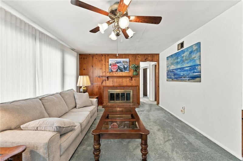 Photo 11 of 49 residential for sale in Norfolk virginia Photo 11 of 49 residential for sale in Norfolk virginia