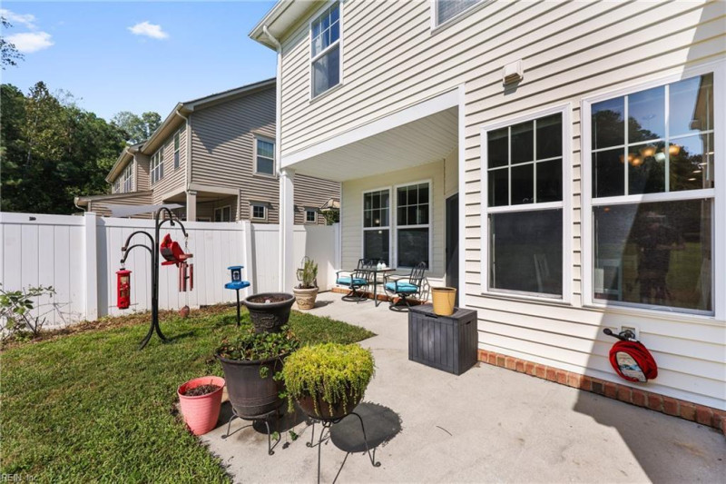 Photo 31 of 49 residential for sale in James City County virginia