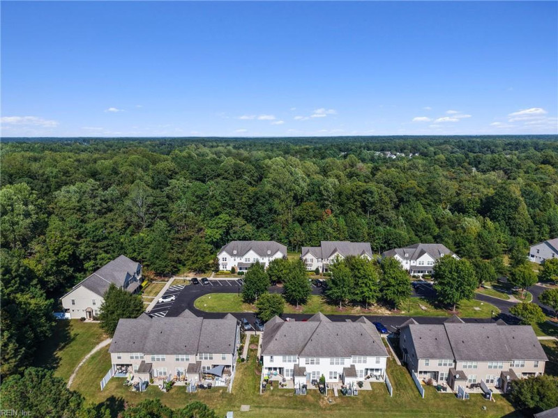Photo 34 of 49 residential for sale in James City County virginia