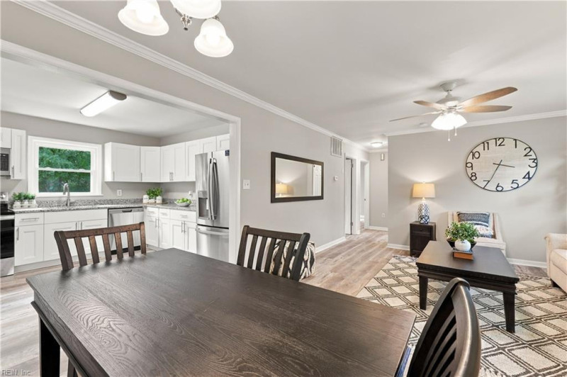 Photo 20 of 44 residential for sale in Hampton virginia