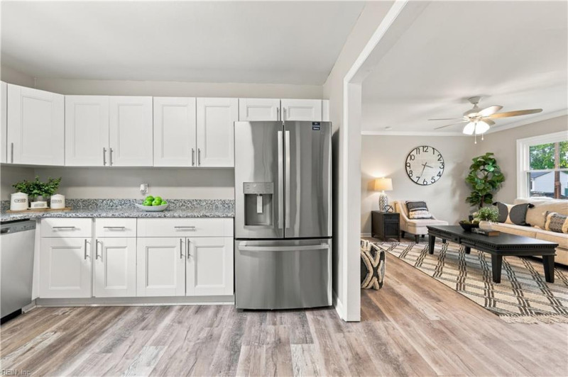 Photo 24 of 44 residential for sale in Hampton virginia