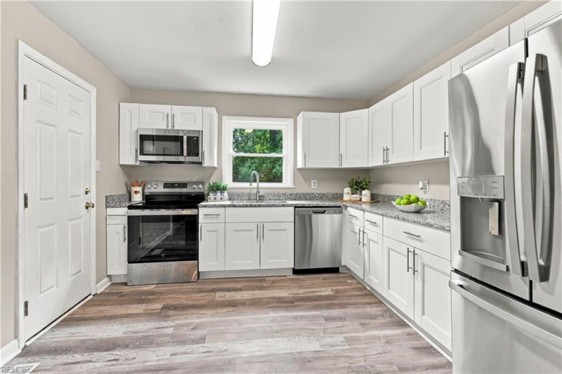 Photo 26 of 44 residential for sale in Hampton virginia