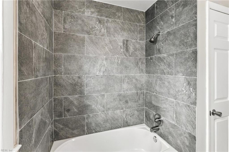 Photo 31 of 44 residential for sale in Hampton virginia