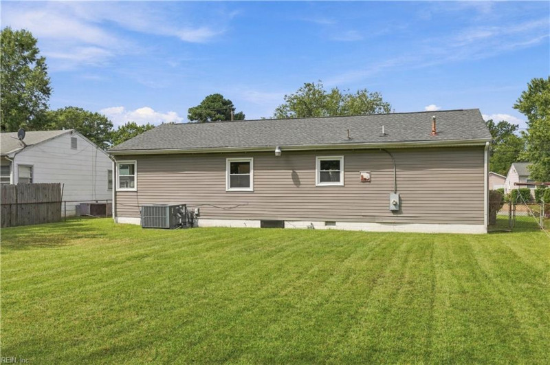 Photo 40 of 44 residential for sale in Hampton virginia