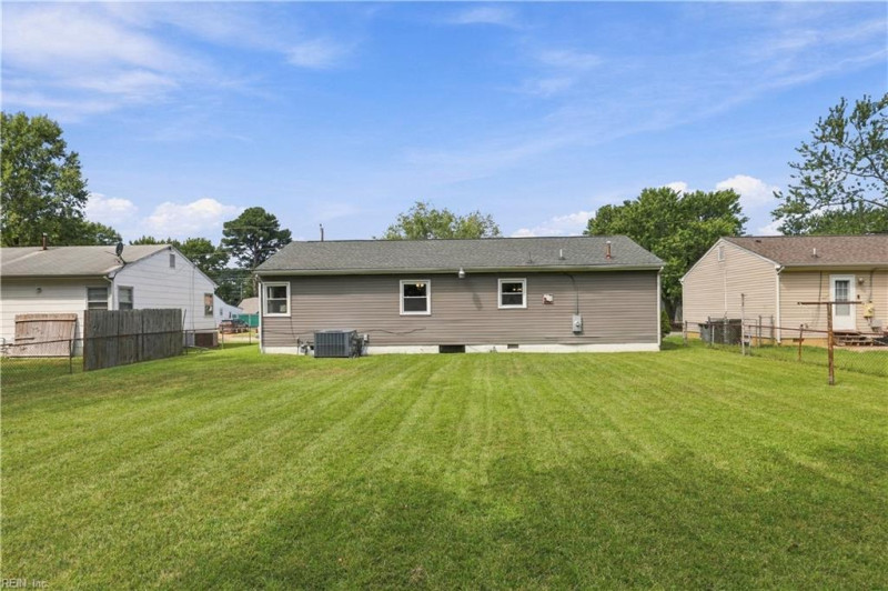 Photo 41 of 44 residential for sale in Hampton virginia