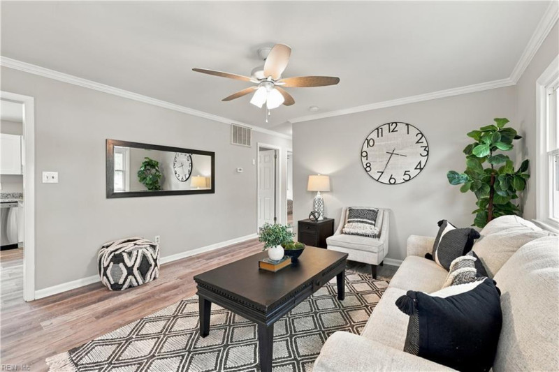 Photo 9 of 44 residential for sale in Hampton virginia
