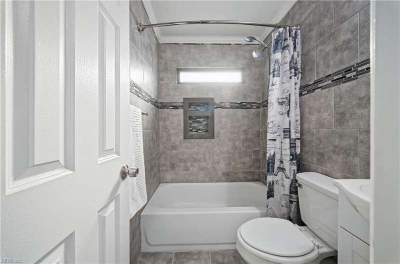 Photo 13 of 19 residential for sale in Norfolk virginia Photo 13 of 19 residential for sale in Norfolk virginia