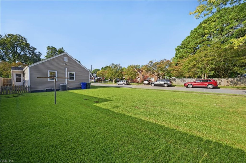 Photo 18 of 19 residential for sale in Norfolk virginia Photo 18 of 19 residential for sale in Norfolk virginia