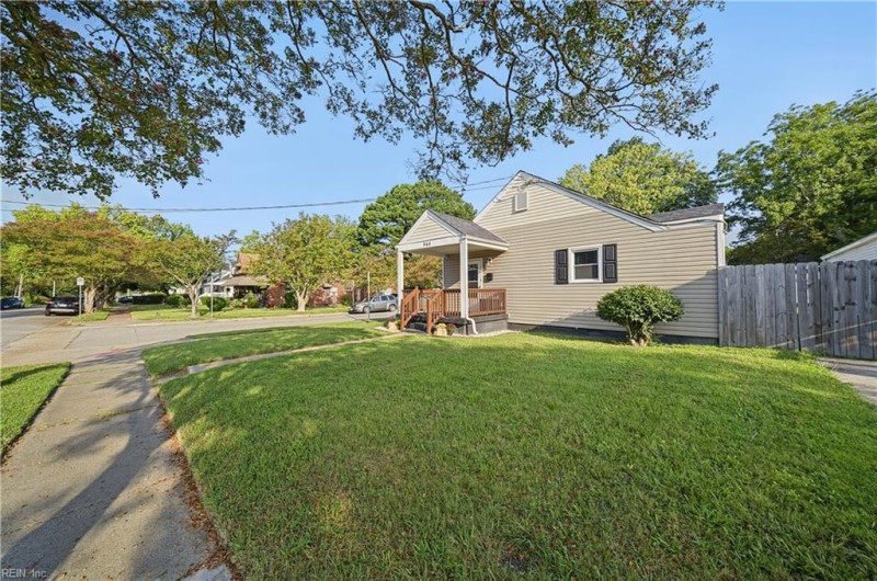 Photo 4 of 19 residential for sale in Norfolk virginia Photo 4 of 19 residential for sale in Norfolk virginia