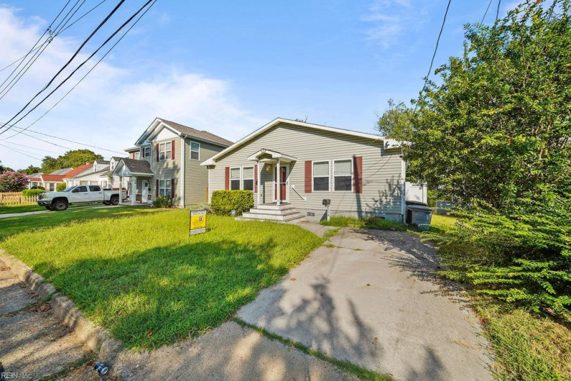Photo 2 of 26 residential for sale in Hampton virginia