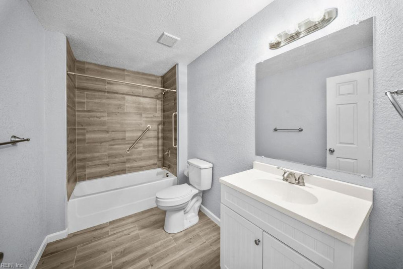 Photo 8 of 26 residential for sale in Hampton virginia