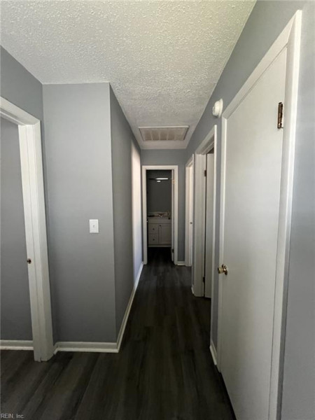 Photo 7 of 28 residential for sale in Virginia Beach virginia