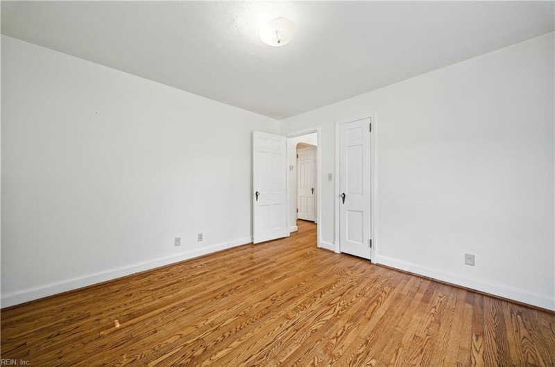 Photo 17 of 32 residential for sale in Norfolk virginia Photo 17 of 32 residential for sale in Norfolk virginia
