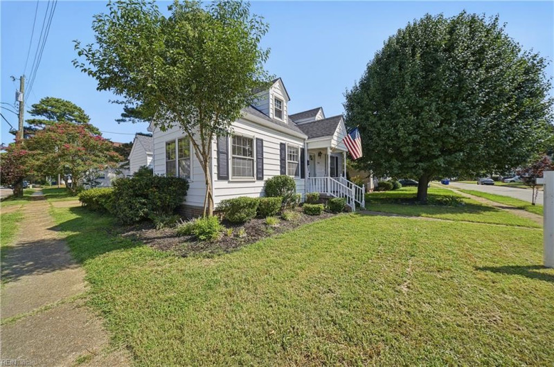 Photo 3 of 32 residential for sale in Norfolk virginia Photo 3 of 32 residential for sale in Norfolk virginia