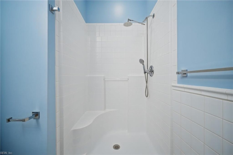 Photo 27 of 35 residential for sale in Virginia Beach virginia