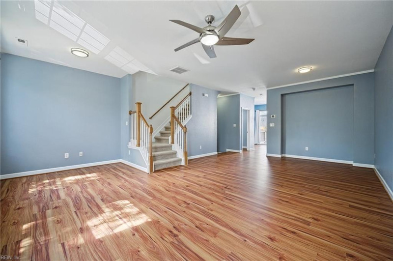 Photo 6 of 35 residential for sale in Virginia Beach virginia