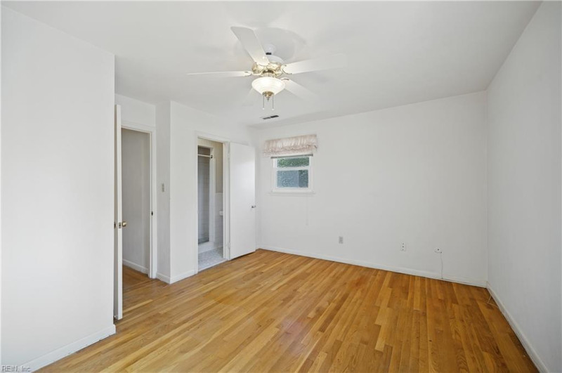 Photo 36 of 50 residential for sale in Virginia Beach virginia