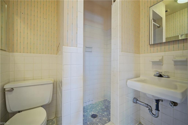 Photo 39 of 50 residential for sale in Virginia Beach virginia