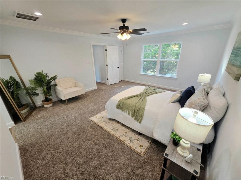 Photo 14 of 31 residential for sale in Suffolk virginia
